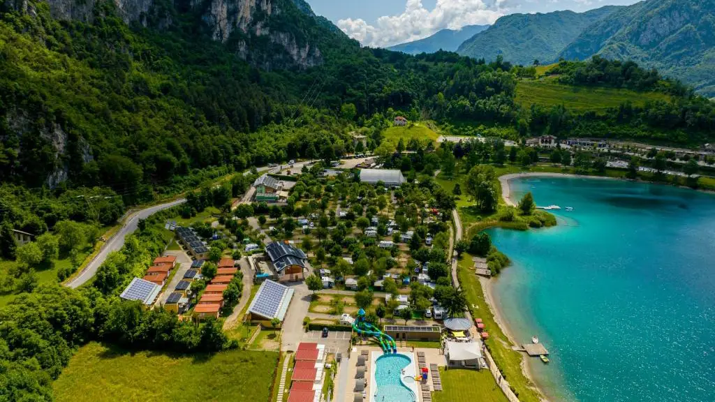 Family Wellness Camping al Sole direkt am Ledrosee bei Molina di Ledro – 3