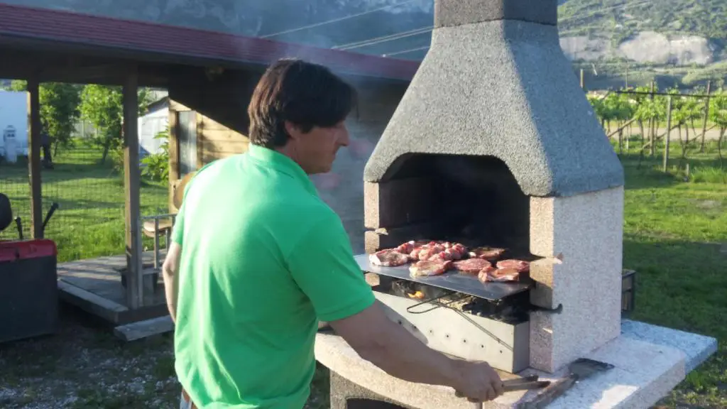 Agritur ArcoSole B&B Camping in Arco mit Stellplätzen und Pool – 4