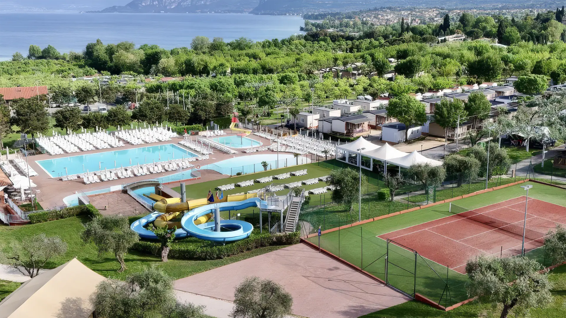 Camping Park delle Rose direkt am Gardasee bei Lazise