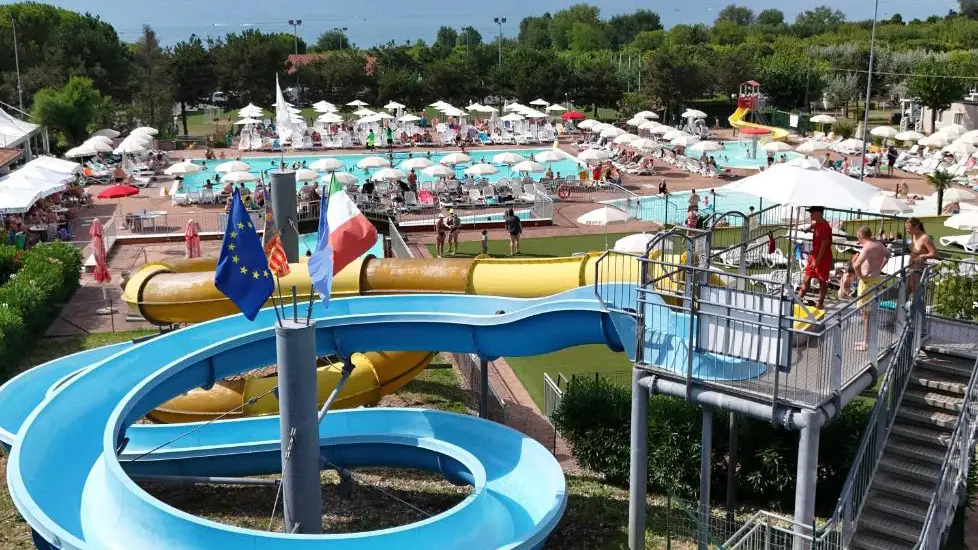 Camping Park delle Rose directly on Lake Garda near Lazise – 2