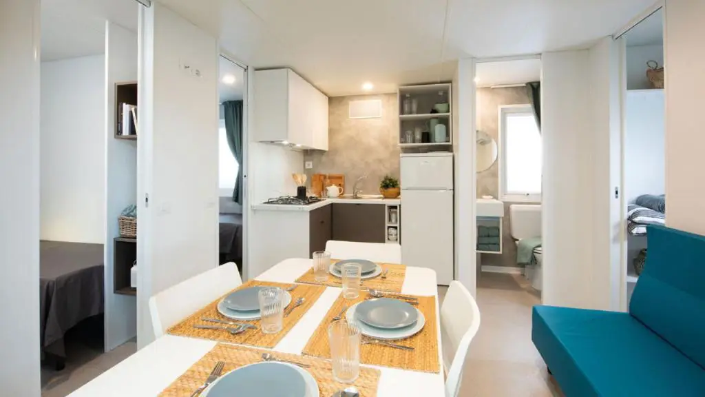 The Garda Village directly on Lake Garda in Sirmione with pools and private beach – 5