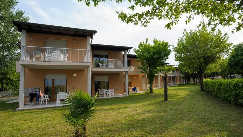 Camping Tiglio in Lugana di Sirmione direkt am Gardasee – 2